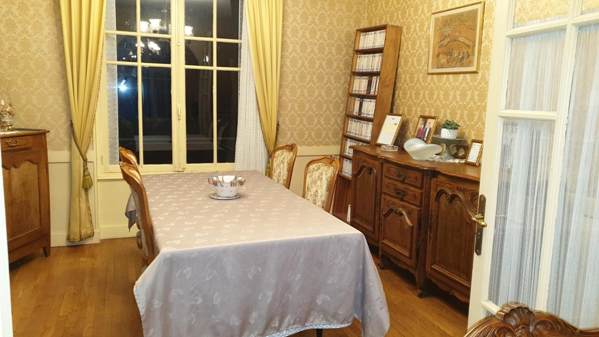 Les Chambres Chez David Riom Extérieur photo